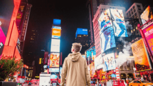 How to Get Your Business Noticed With an Advertising Truck