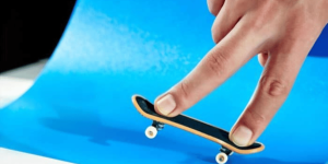how to ollie on a tech deck (Step by Step)