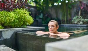 Pool Salons