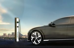 How EV Charging Stations Can Enhance Customer Experience at Hotels, Malls, and Restaurants